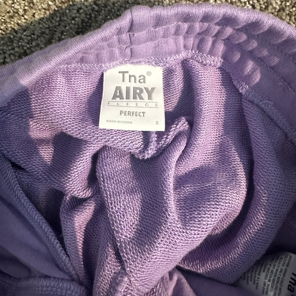 TNA Yellow & Purple Sweatpants Size Small - Picture 3 of 3